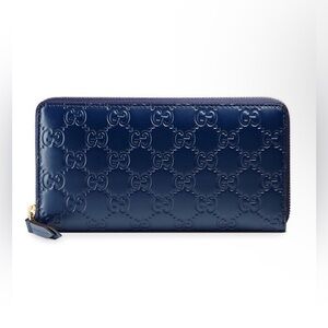 Gucci microguccisima Signature zip wallet navy leather gg embossed